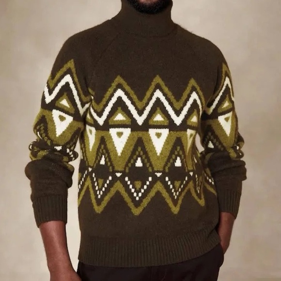 NWT Men's Banana Republic Turtleneck Sweater. Never Worn! - Picture 1 of 2